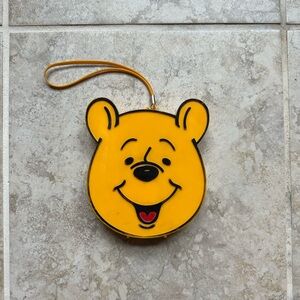 Disney  Winnie The Pooh AM Transistor Vintage Radio 1970s (Tested and it works)